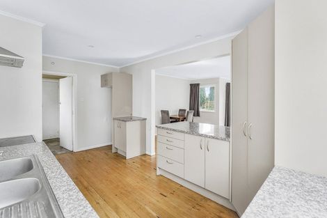 Photo of property in 6 Acacia Avenue, Kihikihi, Te Awamutu, 3800