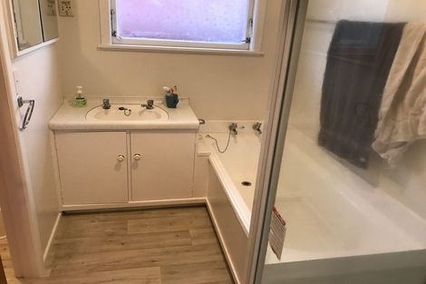 Photo of property in 32 Hooker Avenue, Chedworth, Hamilton, 3210