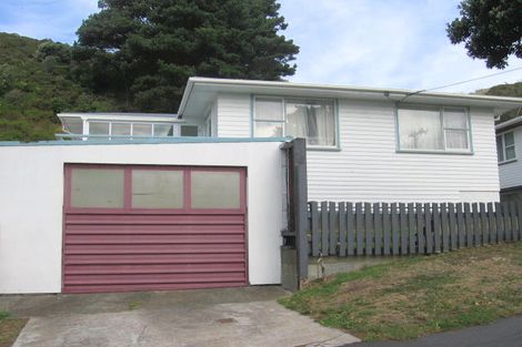 Photo of property in 35 Ahuriri Street, Strathmore Park, Wellington, 6022