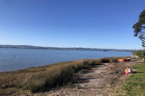 Photo of property in 253 Pouewe Street, Kawhia, 3889