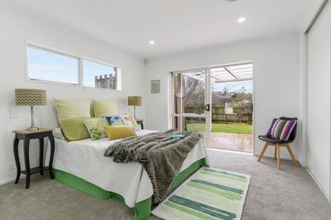 Photo of property in 3 Villino Place, Randwick Park, Auckland, 2105