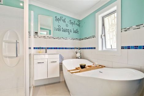 Photo of property in 175 Ireland Road, Waitoki, Kaukapakapa, 0871