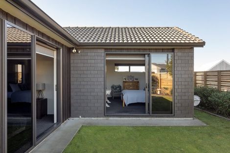 Photo of property in 63 Bert Wall Drive, Omokoroa, 3114