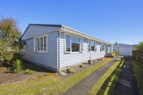Photo of property in 6 Teoti Street, Paraparaumu Beach, Paraparaumu, 5032