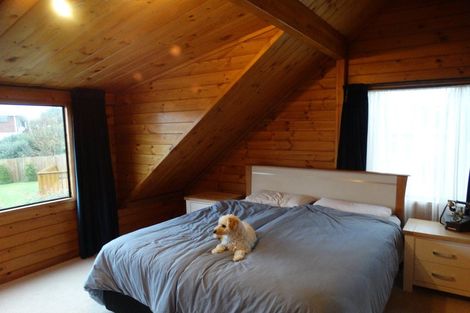 Photo of property in 1/7 Fernbird Place, Massey, Auckland, 0614