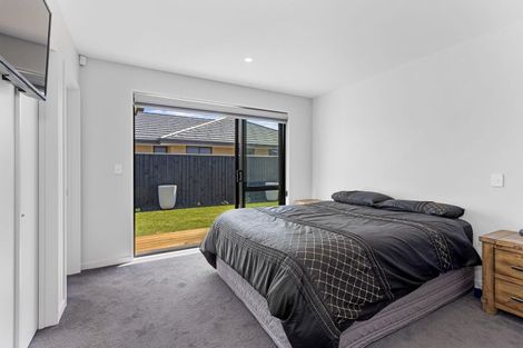 Photo of property in 25 William Deans Drive, Prebbleton, 7604