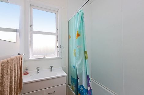 Photo of property in 53a Charles Street, Westshore, Napier, 4110