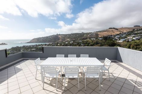 Photo of property in 25 Challenger Lane, Redcliffs, Christchurch, 8081