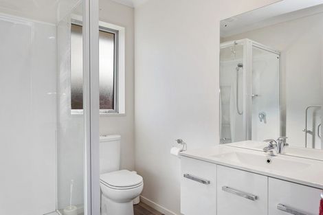 Photo of property in 5 Haydon Place, Amberley, 7410