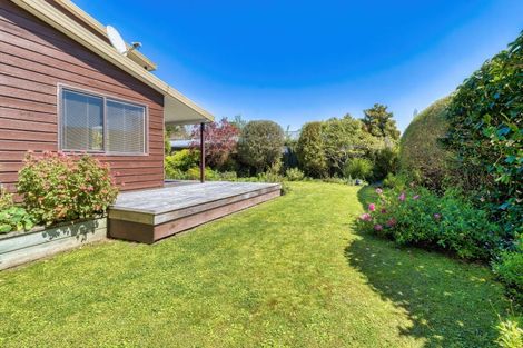 Photo of property in 24 Hunters Hill, Havelock North, 4130