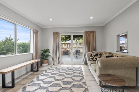 Photo of property in 76 Polson Hill Drive, Aokautere, Palmerston North, 4471