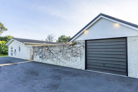 Photo of property in 301 Te Moana Road, Waikanae, 5036
