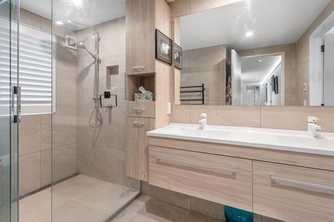 Photo of property in 75 Whaka Terrace, Huntsbury, Christchurch, 8022