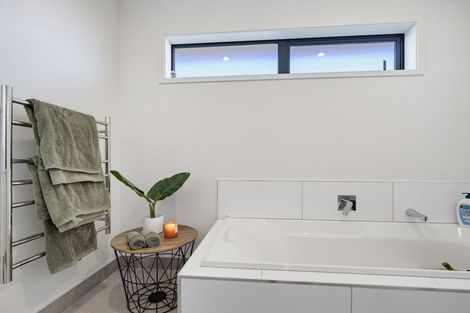 Photo of property in 27 Kawaupaka Road, Kaukapakapa, Helensville, 0875