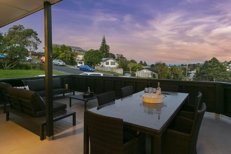 Photo of property in 3 Dunraven Place, Torbay, Auckland, 0630