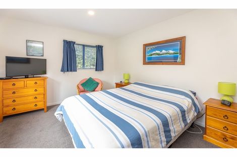 Photo of property in 16 Robinson Street, Cheviot, 7310