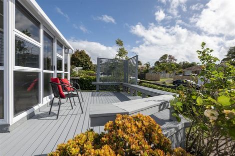 Photo of property in 39a Portadown Avenue, Pakuranga Heights, Auckland, 2010
