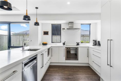 Photo of property in 31 Lewis Crescent, Rolleston, 7614