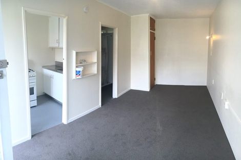 Photo of property in 1/29 Clifton Terrace, Kelburn, Wellington, 6012