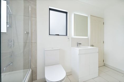 Photo of property in 9 Butia Avenue, Henderson, Auckland, 0612