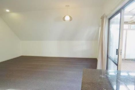 Photo of property in 7 Laurina Road, Sunnynook, Auckland, 0620