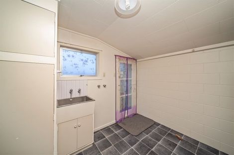 Photo of property in 9 Puriri Street, Hawera, 4610