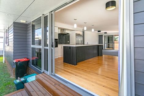 Photo of property in 35 Mary-ellen Place, Coromandel, 3506