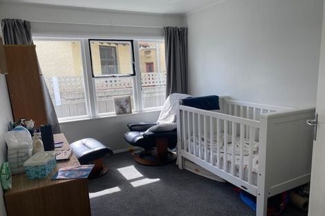 Photo of property in 152 Muritai Road, Eastbourne, Lower Hutt, 5013