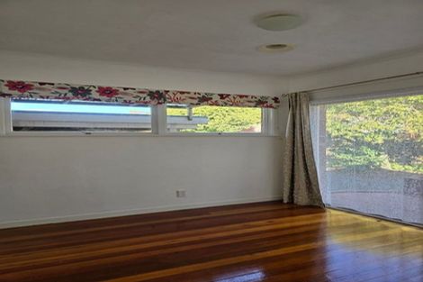 Photo of property in 1/16 Taharoto Road, Takapuna, Auckland, 0622