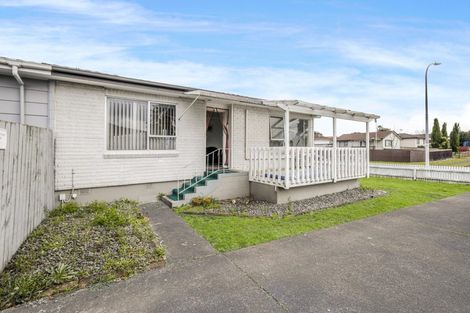 Photo of property in 1/28 Sharland Avenue, Manurewa, Auckland, 2102