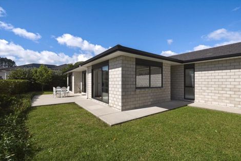 Photo of property in 5 Bryan Gallagher Place, Welcome Bay, Tauranga, 3175