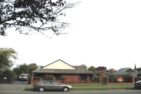 Photo of property in 1/45a Memorial Avenue, Ilam, Christchurch, 8053