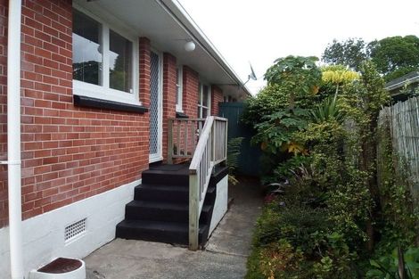 Photo of property in 3/43 Tramway Road, Beach Haven, Auckland, 0626