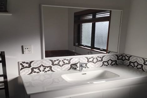 Photo of property in 11 Links View Drive, Omokoroa, 3114