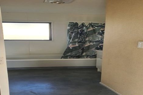 Photo of property in 16 Porikapa Road, Owhata, Rotorua, 3010