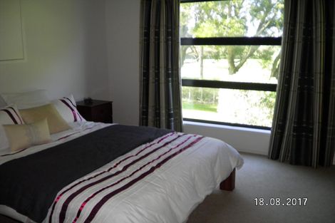 Photo of property in 32 Metcalfe Road, Ngahinapouri, Hamilton, 3290