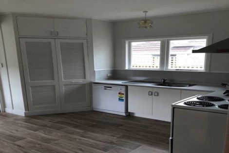 Photo of property in 19 Roberts Street, Epuni, Lower Hutt, 5011