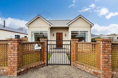 Photo of property in 10 Thames Street, Mosgiel, 9024