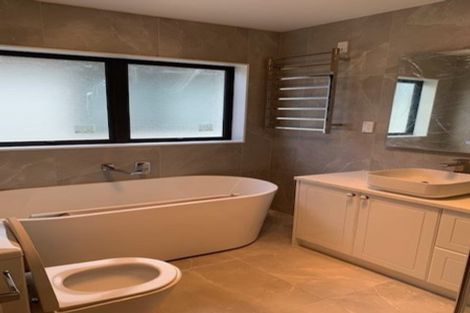 Photo of property in 40 Cooladawson Drive, Flat Bush, Auckland, 2019