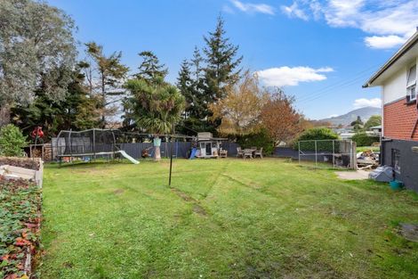 Photo of property in 12 Waldron Crescent, Green Island, Dunedin, 9018