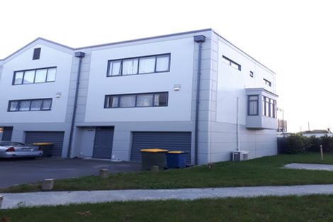 Photo of property in Krisley Court, 7/6 Ambrico Place, New Lynn, Auckland, 0600