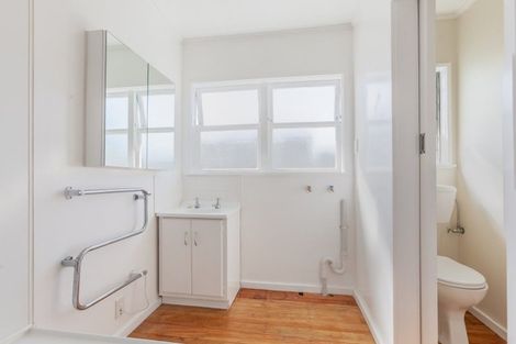 Photo of property in 2/73 Clarence Cox Crescent, Pirimai, Napier, 4112