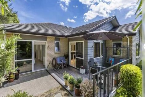 Photo of property in 11 Fendalton Place, Hatfields Beach, Orewa, 0931