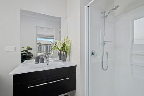 Photo of property in 2 Banbury Terrace, Lower Shotover, Queenstown, 9304