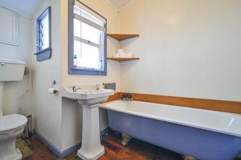 Photo of property in 410 Lascelles Street, Saint Leonards, Hastings, 4120