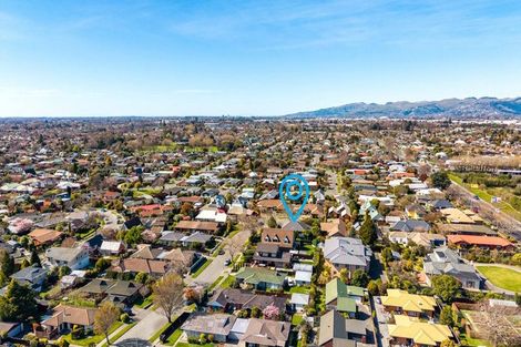 Photo of property in 13 Broadfell Avenue, Avonhead, Christchurch, 8042