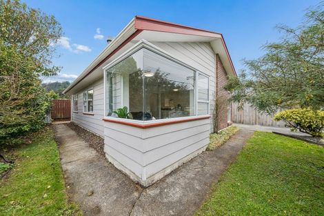 Photo of property in 1a Wood Street, Wainuiomata, Lower Hutt, 5014