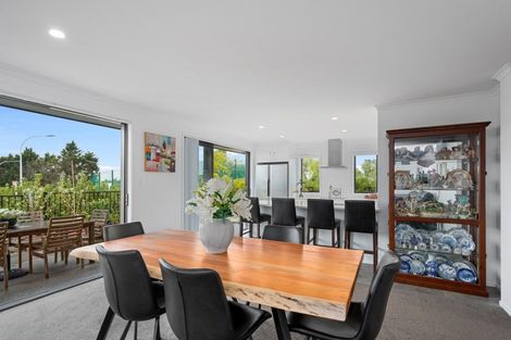 Photo of property in 2 Te Ranga Memorial Drive, Pyes Pa, Tauranga, 3112