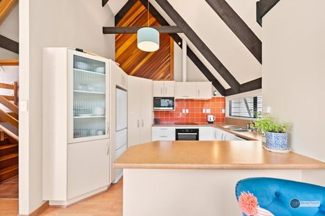 Photo of property in 75 Cypress Drive, Maungaraki, Lower Hutt, 5010