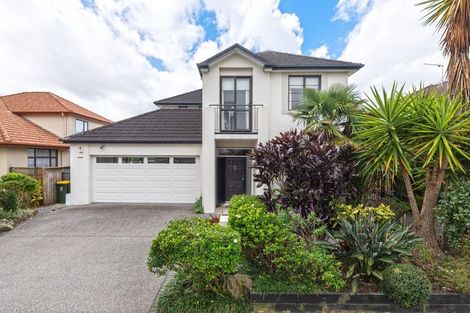 Photo of property in 117 Gracechurch Drive, Flat Bush, Auckland, 2016